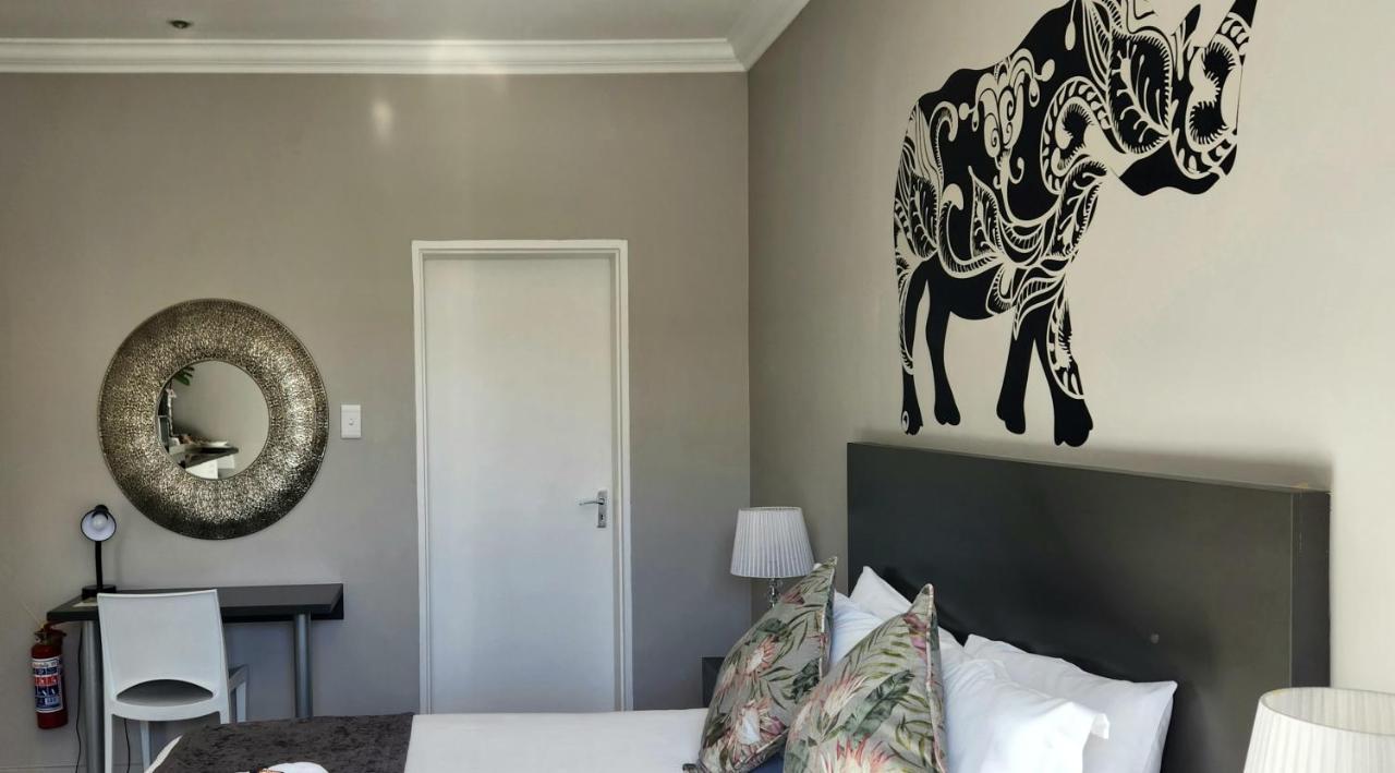 Green Kalahari Guesthouse Апингтон Экстерьер фото
